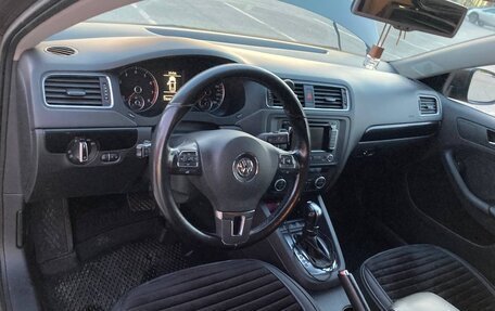 Volkswagen Jetta VI, 2012 год, 1 170 000 рублей, 7 фотография
