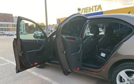 Volkswagen Jetta VI, 2012 год, 1 170 000 рублей, 13 фотография