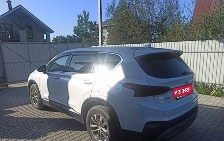 Hyundai Santa Fe IV, 2018 год, 2 050 000 рублей, 5 фотография
