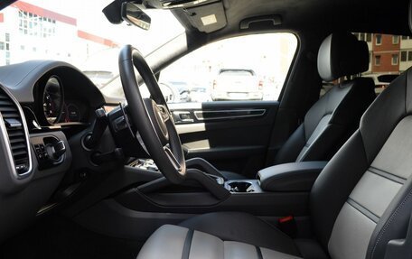 Porsche Cayenne III, 2020 год, 8 000 000 рублей, 29 фотография