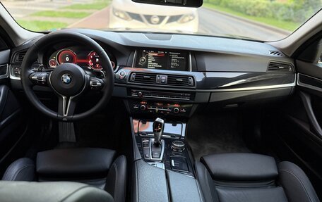 BMW 5 серия, 2015 год, 2 950 000 рублей, 10 фотография