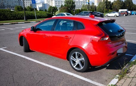 Volvo V40 II рестайлинг, 2017 год, 1 700 000 рублей, 4 фотография