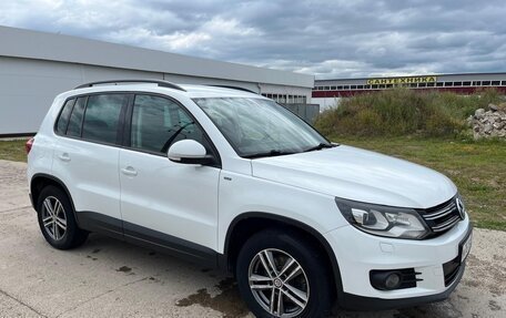 Volkswagen Tiguan I, 2015 год, 1 300 000 рублей, 5 фотография