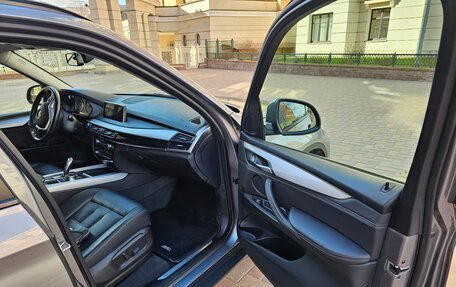 BMW X5, 2018 год, 4 800 000 рублей, 14 фотография