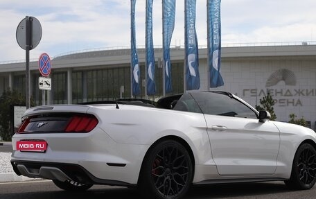 Ford Mustang VI рестайлинг, 2017 год, 2 800 000 рублей, 17 фотография