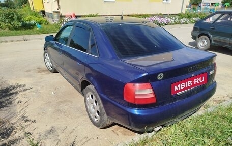 Audi A4, 1998 год, 250 000 рублей, 4 фотография