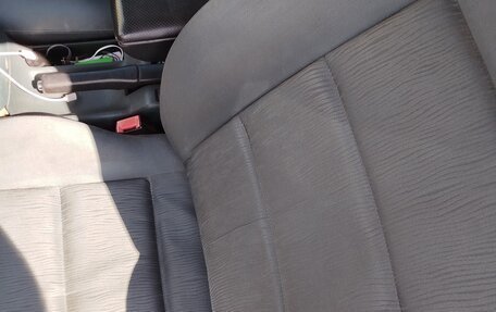 Audi A4, 1998 год, 250 000 рублей, 8 фотография