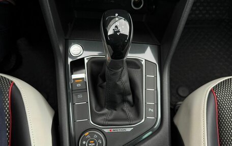 Volkswagen Tiguan II, 2021 год, 3 399 000 рублей, 22 фотография