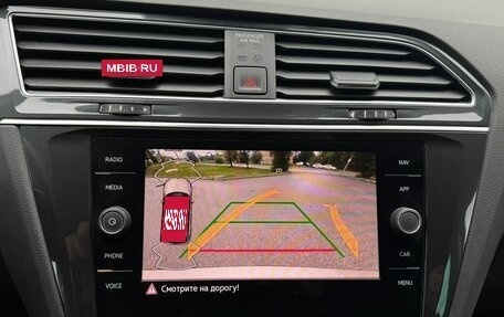 Volkswagen Tiguan II, 2021 год, 3 399 000 рублей, 19 фотография