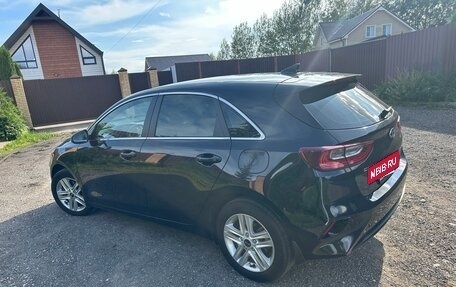 KIA cee'd III, 2021 год, 2 350 000 рублей, 2 фотография