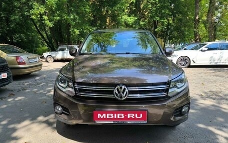 Volkswagen Tiguan I, 2014 год, 1 800 000 рублей, 1 фотография
