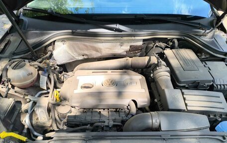 Volkswagen Tiguan I, 2014 год, 1 800 000 рублей, 14 фотография