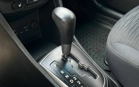 Hyundai Solaris II рестайлинг, 2015 год, 1 000 000 рублей, 15 фотография