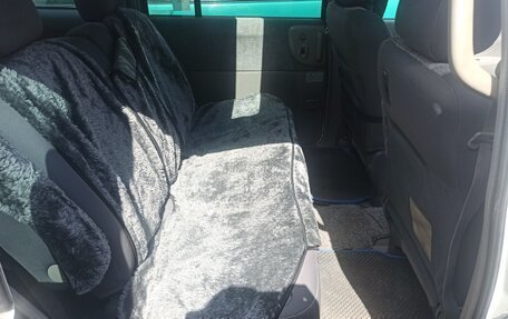Nissan Liberty, 1998 год, 300 000 рублей, 3 фотография