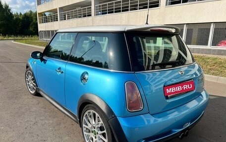MINI Hatch, 2004 год, 1 090 000 рублей, 3 фотография