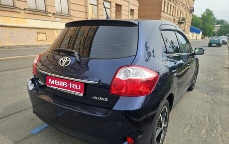 Toyota Auris II, 2010 год, 750 000 рублей, 5 фотография