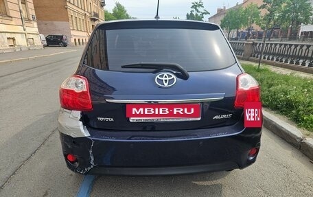 Toyota Auris II, 2010 год, 750 000 рублей, 2 фотография