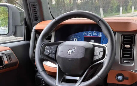 Ford Bronco, 2024 год, 5 600 000 рублей, 14 фотография
