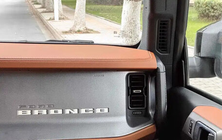 Ford Bronco, 2024 год, 5 600 000 рублей, 17 фотография