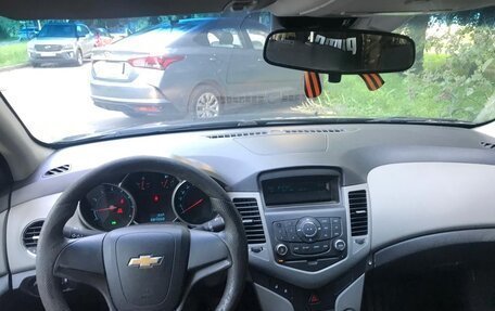 Chevrolet Cruze II, 2011 год, 660 000 рублей, 8 фотография