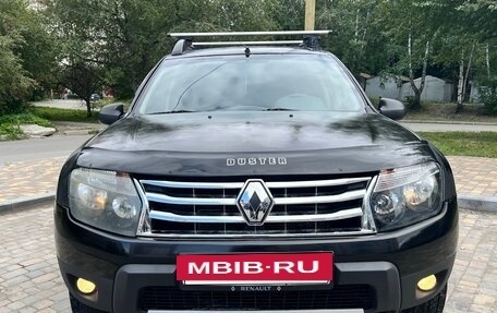 Renault Duster I рестайлинг, 2012 год, 550 000 рублей, 2 фотография