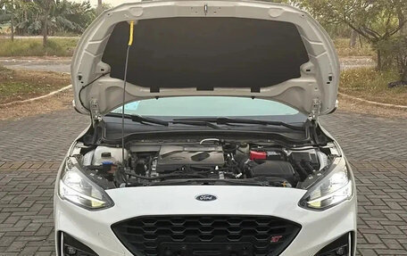 Ford Focus IV, 2022 год, 1 590 999 рублей, 24 фотография