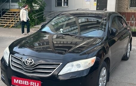 Toyota Camry, 2010 год, 1 120 000 рублей, 1 фотография