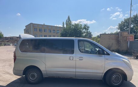 Hyundai Grand Starex Grand Starex I рестайлинг 2, 2010 год, 890 000 рублей, 4 фотография