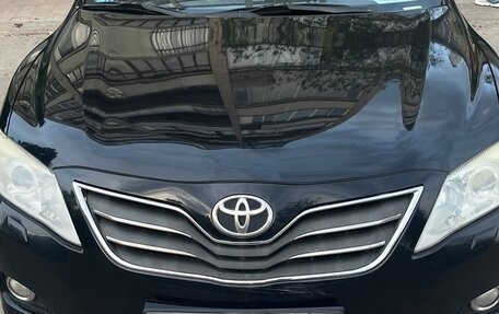 Toyota Camry, 2010 год, 1 120 000 рублей, 2 фотография