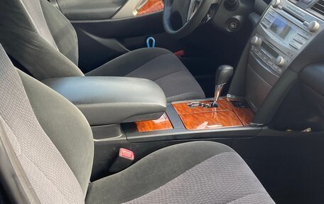 Toyota Camry, 2010 год, 1 120 000 рублей, 9 фотография