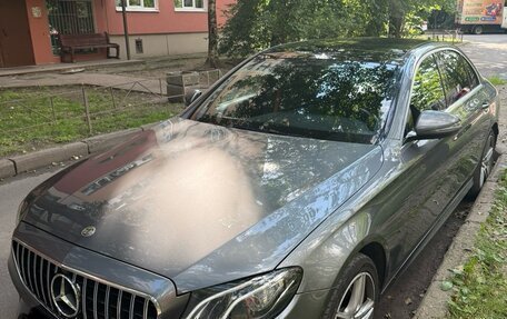 Mercedes-Benz E-Класс, 2016 год, 2 999 999 рублей, 2 фотография