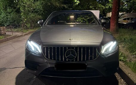 Mercedes-Benz E-Класс, 2016 год, 2 999 999 рублей, 23 фотография