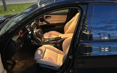 BMW 3 серия, 2011 год, 2 650 000 рублей, 17 фотография