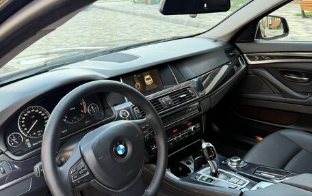 BMW 5 серия, 2016 год, 1 530 000 рублей, 7 фотография