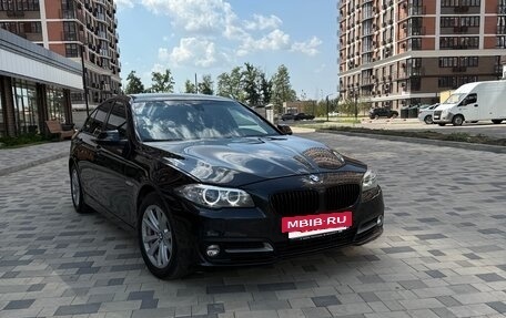 BMW 5 серия, 2016 год, 1 530 000 рублей, 2 фотография