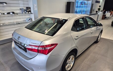 Toyota Corolla, 2013 год, 1 290 000 рублей, 8 фотография