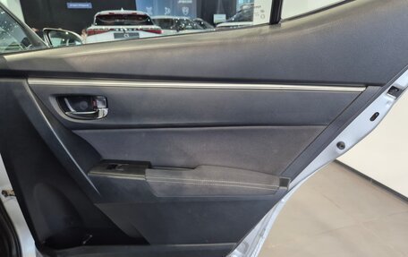 Toyota Corolla, 2013 год, 1 290 000 рублей, 19 фотография