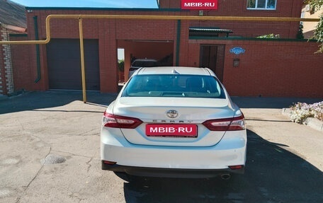Toyota Camry, 2019 год, 4 000 000 рублей, 4 фотография