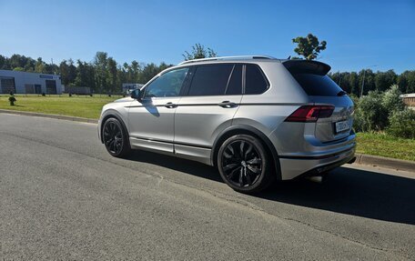 Volkswagen Tiguan II, 2018 год, 2 800 000 рублей, 5 фотография