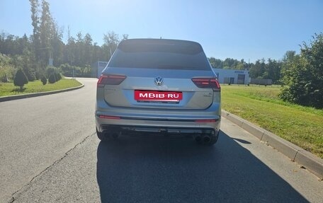 Volkswagen Tiguan II, 2018 год, 2 800 000 рублей, 4 фотография