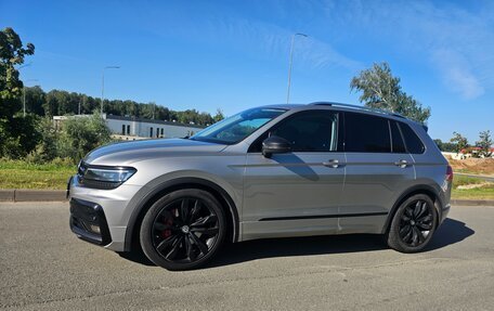 Volkswagen Tiguan II, 2018 год, 2 800 000 рублей, 6 фотография