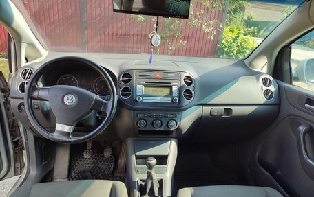 Volkswagen Golf Plus I, 2007 год, 389 000 рублей, 12 фотография