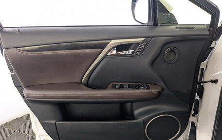 Lexus RX IV рестайлинг, 2019 год, 4 845 000 рублей, 15 фотография