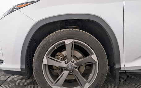 Lexus RX IV рестайлинг, 2019 год, 4 845 000 рублей, 30 фотография