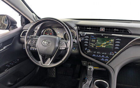 Toyota Camry, 2020 год, 2 890 000 рублей, 26 фотография