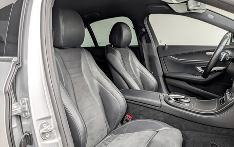 Mercedes-Benz E-Класс, 2020 год, 3 800 000 рублей, 21 фотография
