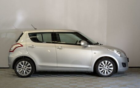 Suzuki Swift IV, 2011 год, 800 000 рублей, 4 фотография