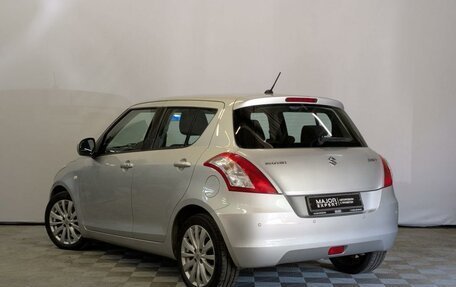 Suzuki Swift IV, 2011 год, 800 000 рублей, 7 фотография
