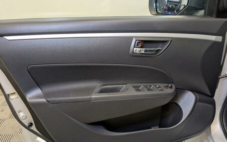 Suzuki Swift IV, 2011 год, 800 000 рублей, 19 фотография