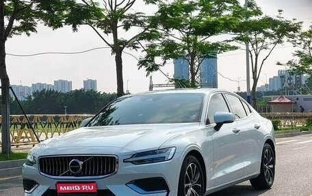 Volvo S60 III, 2022 год, 2 450 006 рублей, 1 фотография
